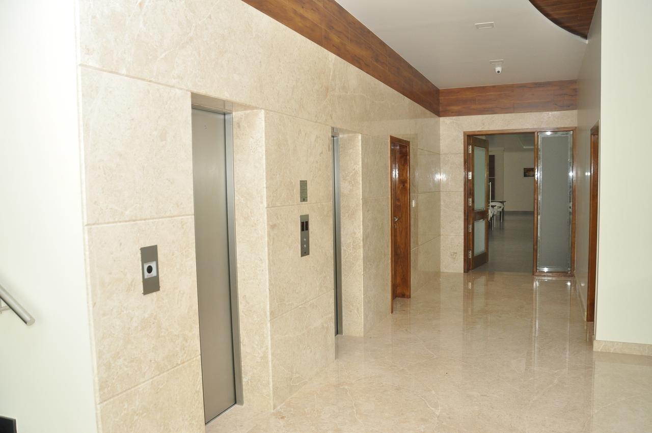 Palguni Residency Hotel ฮาสซัน ภายนอก รูปภาพ